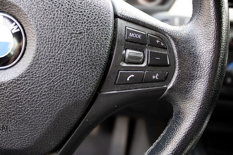 BMW Řada 3 Nebourané, pravidelně servis - fotka 29 z 36