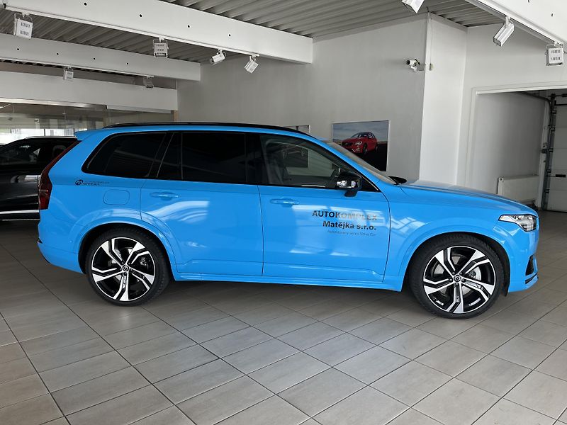 Volvo XC90 (2024) T8 - fotka 4 z 20