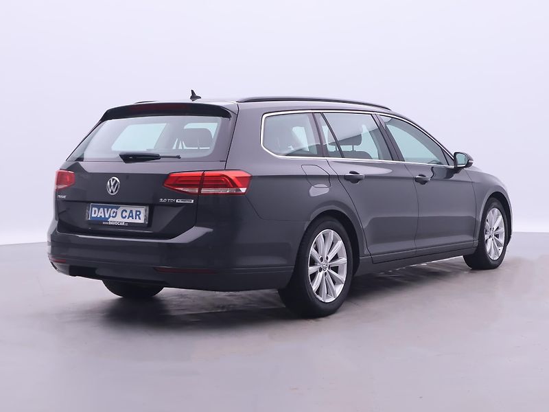 Volkswagen Passat 2,0 TDI 110kW DSG Comfort Navi - fotka 7 z 31