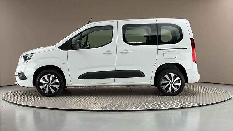 Opel Combo 1.5 CDTI  Edition Plus N1 - fotka 4 z 21