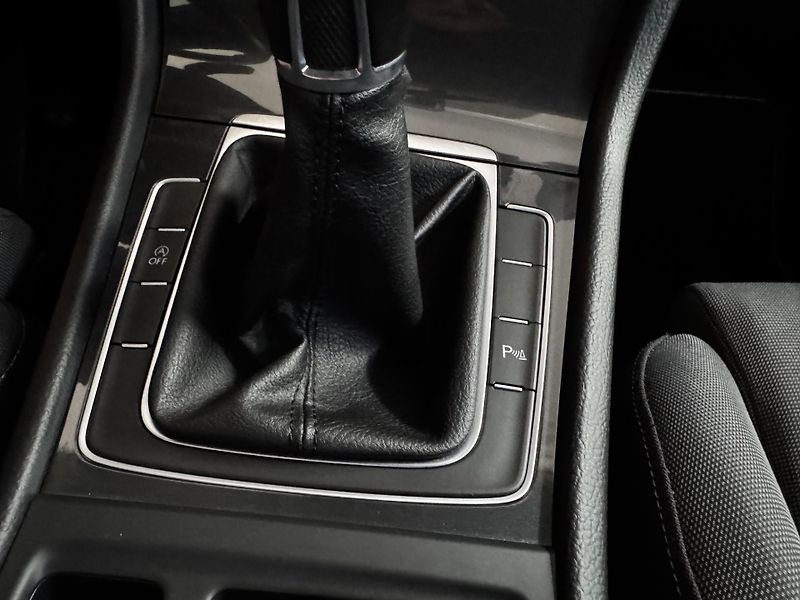 Volkswagen Golf (2019) Comfortline 1.4 TSI 92 KW - CZ - fotka 17 z 24
