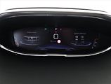 Peugeot 5008 (2018) 1.6 THP, Automat, 7 míst - náhled 9