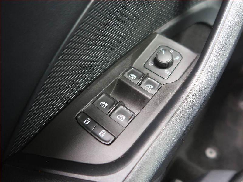 Škoda Octavia (2021) Ambition 2.0 TDI, Automat, ČR - fotka 20 z 20