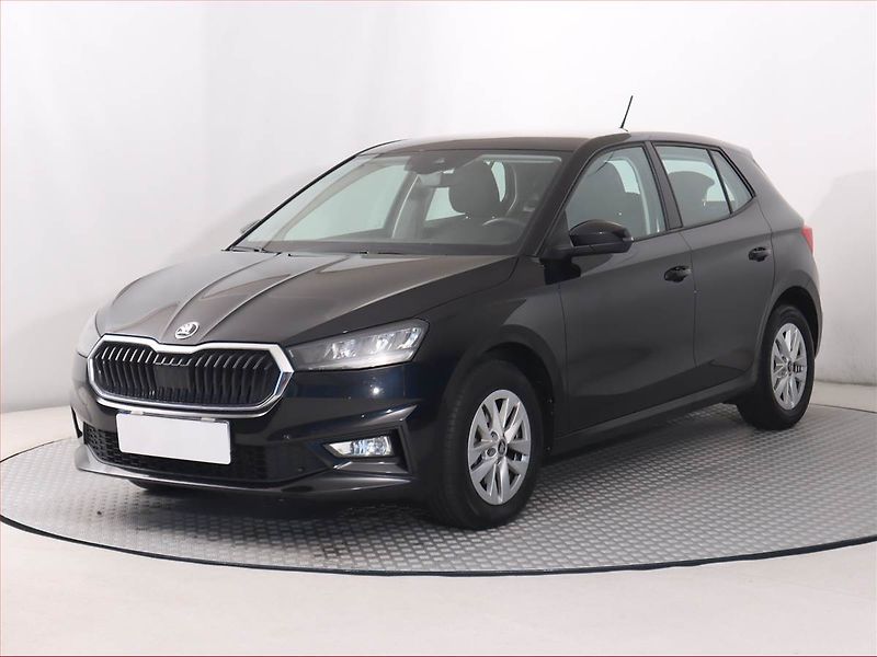 Škoda Fabia (2025) 1.0 TSI - fotka 2 z 21