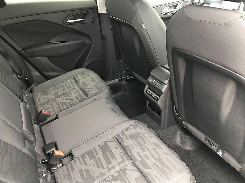 Audi Q3 7STT  1,5 TFSI - fotka 10 z 23