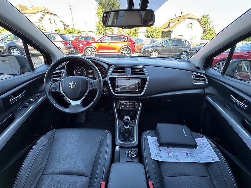 Suzuki SX4 S-Cross (2020) 1.4i BoosterJet AllGrip LED - fotka 6 z 48