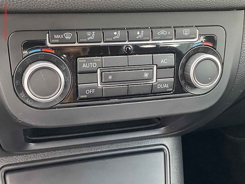 Volkswagen Tiguan (2011) 1.4TSi, ČR, AAC - fotka 14 z 18