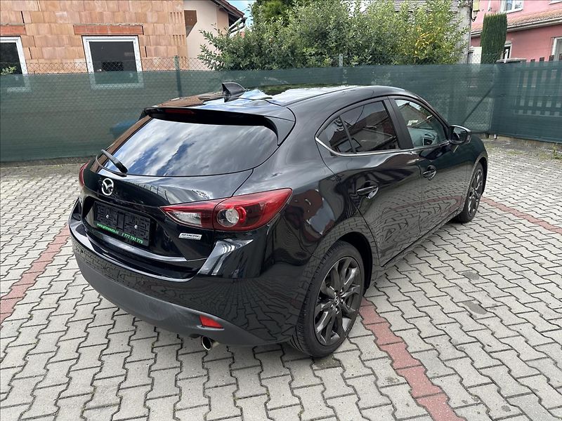 Mazda 3 2,0 121kw G165 TOP - fotka 3 z 21