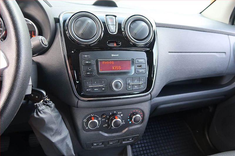 Dacia Lodgy (2020) 1.3 TCe, 7 míst, ČR,1.maj - fotka 12 z 18