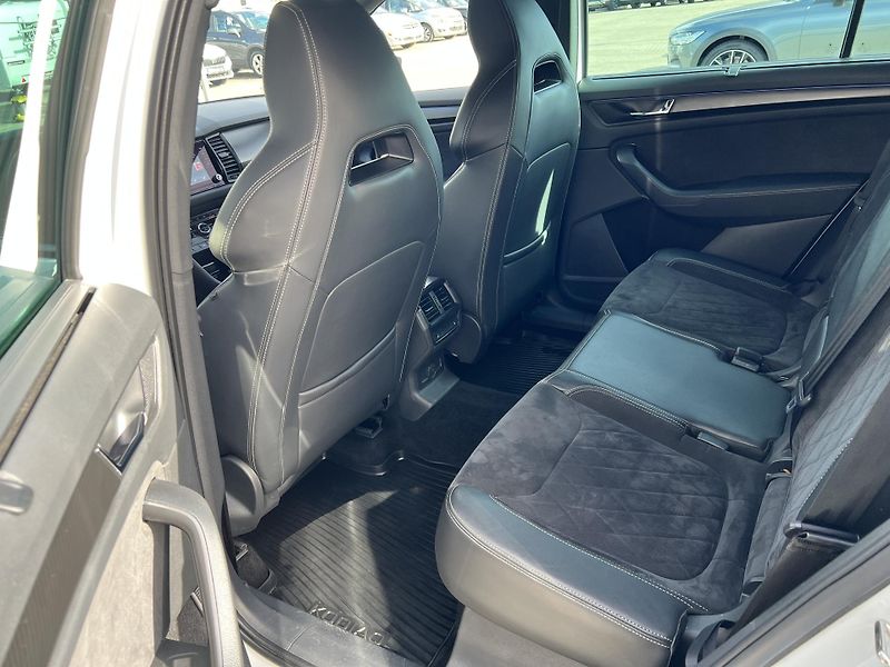 Škoda Kodiaq 2.0TDi 147kW SPORTLINE 4x4 DSG - fotka 26 z 42