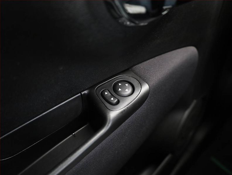 Fiat 500 (2018) 1.2, Automat, Serv.kniha - fotka 17 z 19