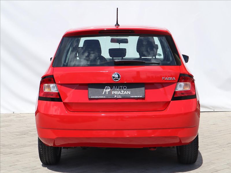 Škoda Fabia 1,0 MPI Active, Klima - fotka 5 z 35