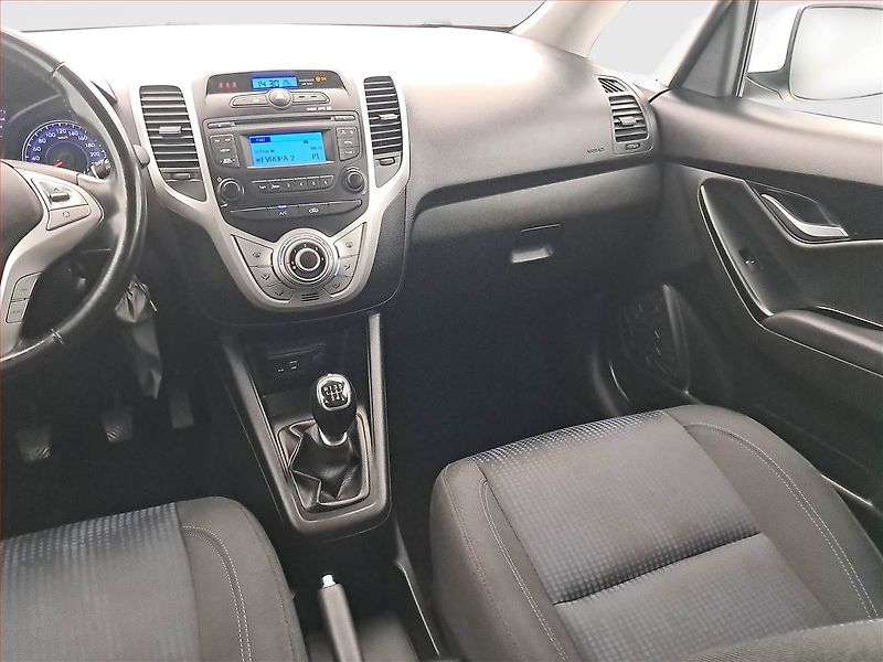 Hyundai ix20 (2017) 1.4 CVVT, Serv.kniha - fotka 7 z 17