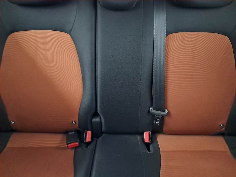 Hyundai i10 (2015) 1.0, Tempomat - fotka 8 z 13