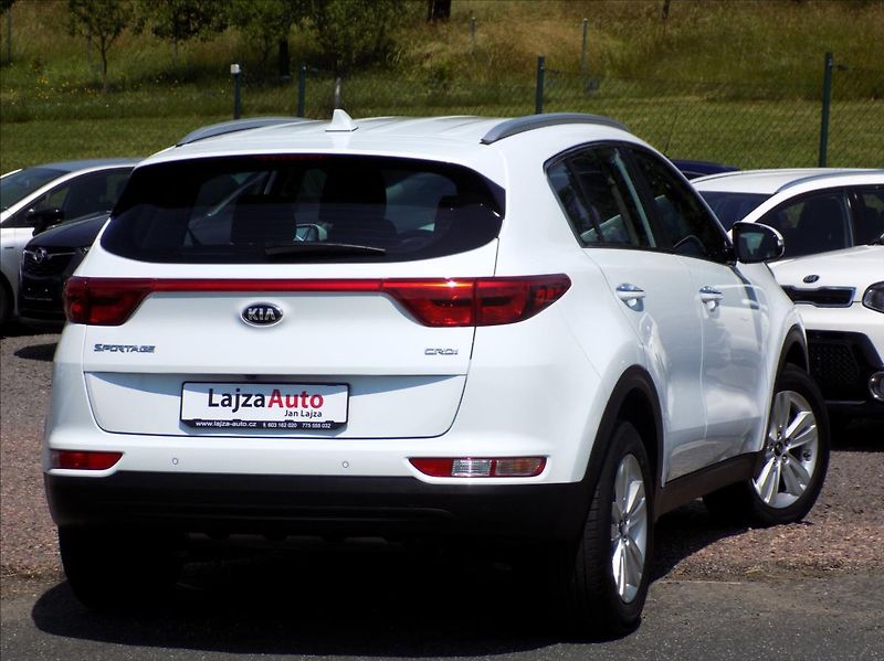 Kia Sportage 1,7 CRDi NAVI, KAMERA, 1.maj. - fotka 4 z 35
