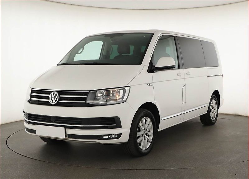 Volkswagen Multivan (2016) Highline 2.0 TDI, ČR - fotka 2 z 20
