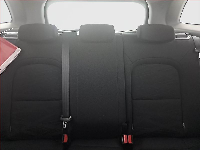 Kia Ceed (2016) 1.6 GDI, Serv.kniha, Tempomat - fotka 10 z 14