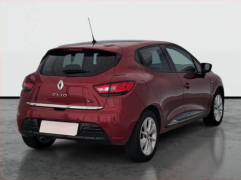 Renault Clio (2017) Limited 0.9 TCe, ČR,1.maj - fotka 5 z 20