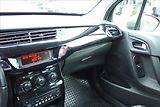 Citroën C3 1,4 i, ČR, SERV.KN., CHROM. - náhled 25