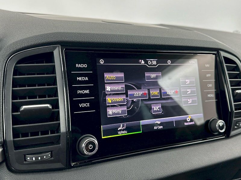 Škoda Karoq (2024) DSG 1.5TSI 110kW Selection Fre - fotka 16 z 31