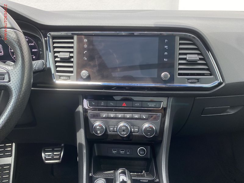 Cupra Ateca (2019) 2.0TSi 4x4, DSG, LED, kamera - fotka 12 z 20