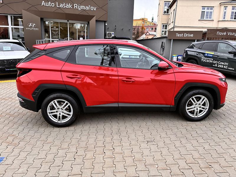 Hyundai Tucson 1.6T-GDi 110kW REZERVACE - fotka 8 z 29