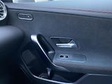 Mercedes-Benz CLA 180 d Shooting Brake - náhled 19