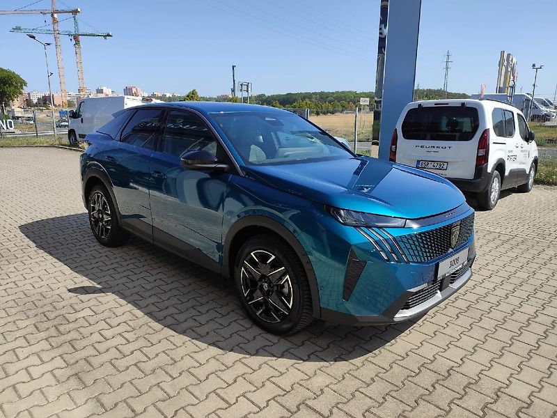 Peugeot 3008 (2026) Business 1.2 HYBRID 145k GRIP  - fotka 9 z 28