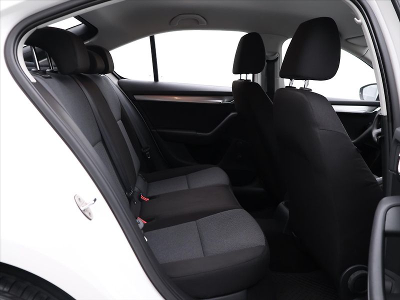 Škoda Octavia 1,2 TSI 63kW CZ - fotka 13 z 25
