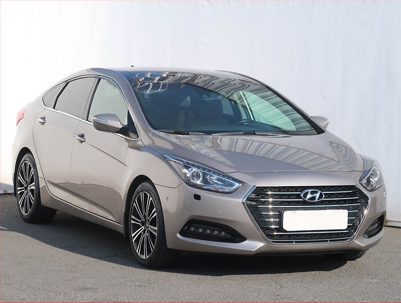 Hyundai i40 (2015) Premium 1.7 CRDi, Serv.kniha - fotografie inzerátu