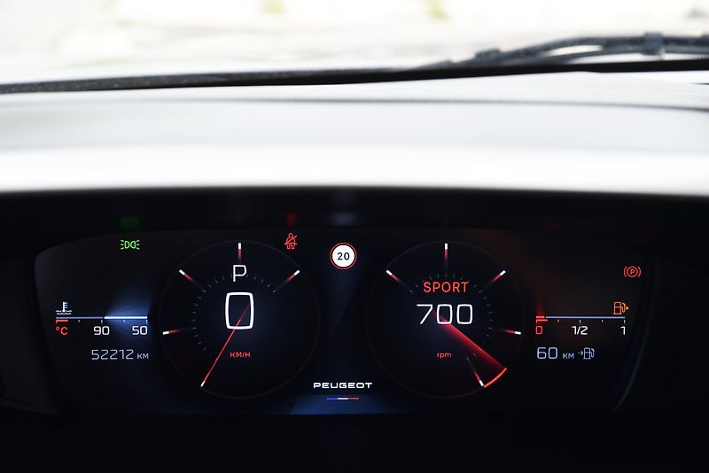 Peugeot 308 1.2 PureTech A/T,LED,TEMP,DPH - fotka 21 z 50