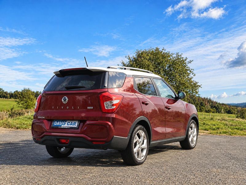 SsangYong Tivoli 1,5 T-GDI 120kW Grand Automat - fotka 7 z 33