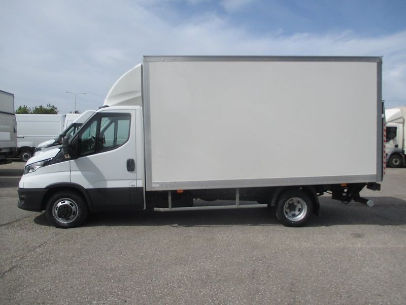 Iveco Daily 35C16, 2,3l, 8 palet HČ - fotka 8 z 26