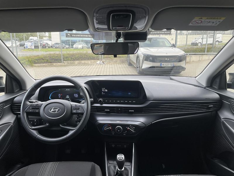 Hyundai i20 WAVE 1.2i 58 kW - fotka 2 z 23