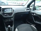 Peugeot 208 (2016) 1.6 BlueHDi, Tempomat - náhled 8
