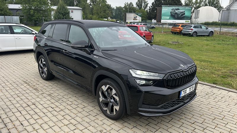 Škoda Kodiaq 2.0 TDI 142kW 4x4 Sportline  - fotka 7 z 16