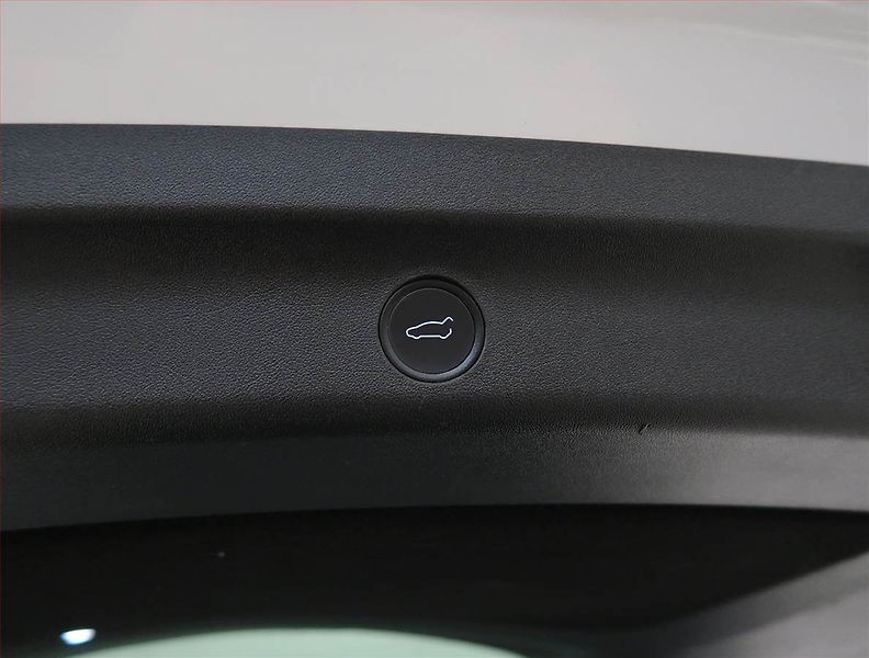 Tesla Model Y (2022) Long Range AWD 79kWh, SoH 93% - fotka 29 z 33
