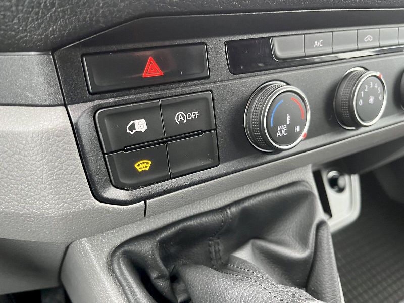 Volkswagen Crafter (2021) 35 2,0TDI 103KW FWD - fotka 20 z 20