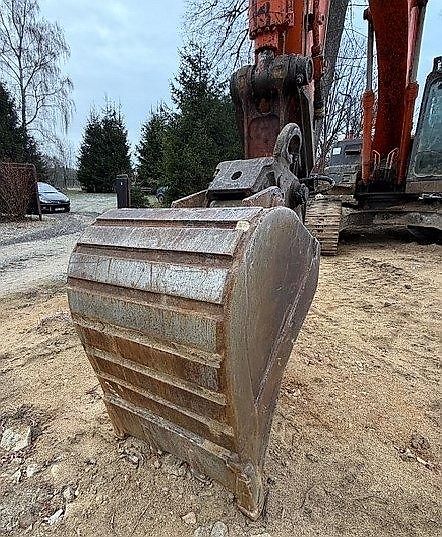 Hitachi (2008) 22t bagr ZX210 Zaxis pásák - fotka 3 z 7