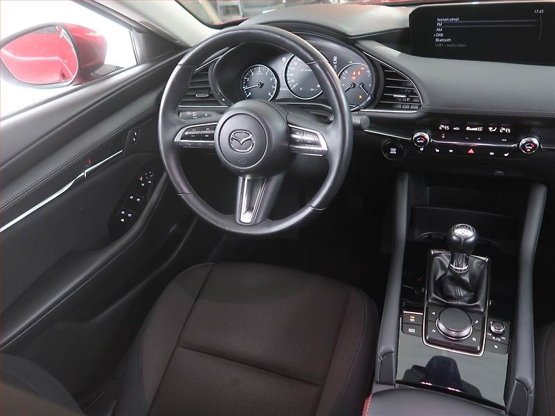 Mazda 3 (2019) 2.0 Skyactiv-G - fotka 7 z 20