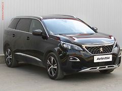 Peugeot 5008 (2019) 1.2 PT, GT Line, LED, navi - fotografie inzerátu