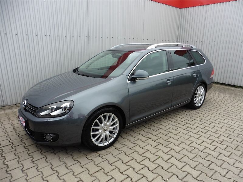 Volkswagen Golf 1.4 TSi Style Navi Xenon - fotka 1 z 14
