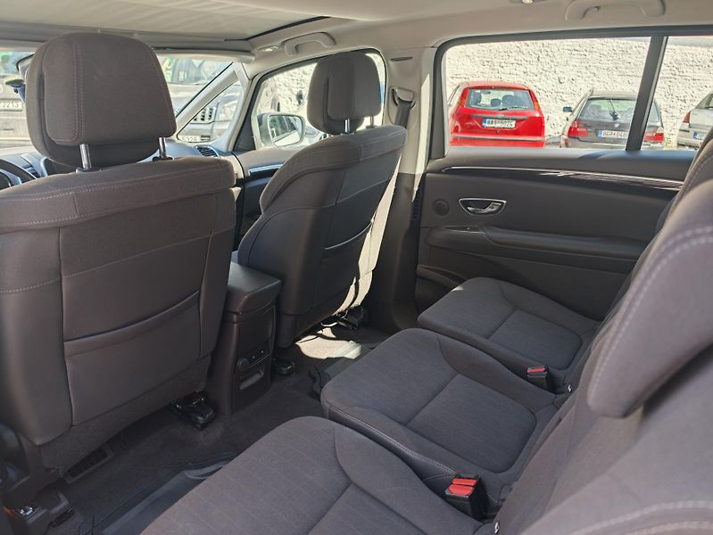 Renault Espace  1.6 dCi - fotka 16 z 27