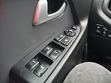 Kia Sportage (2012) 2.0 CRDi 4x4, ČR, AT, park - náhled 11