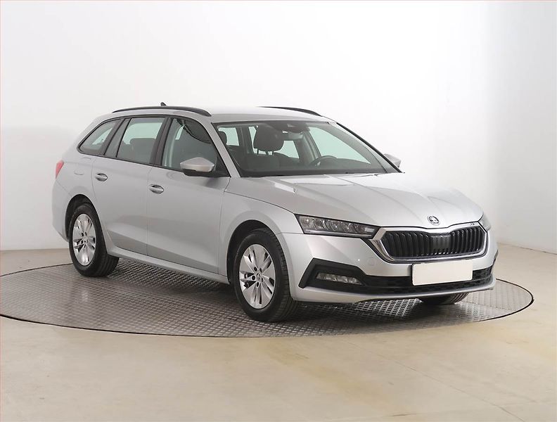 Škoda Octavia (2022) Ambition 2.0 TDI, digi klima - fotografie inzerátu
