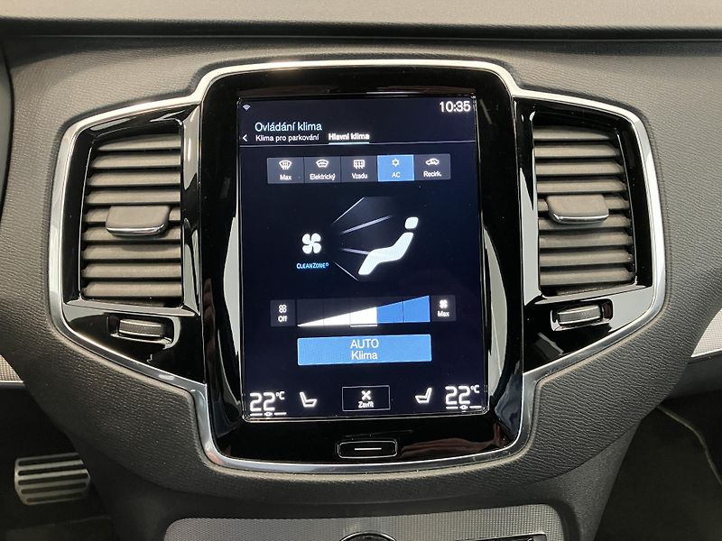 Volvo XC90 D5 AWD R-Design AT8, ČR - fotka 35 z 54