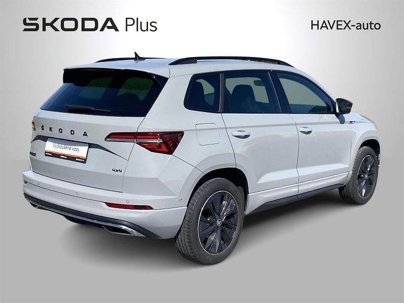 Škoda Karoq (2024) 2.0 TDI 4x4 DSG SportLine - fotka 2 z 38