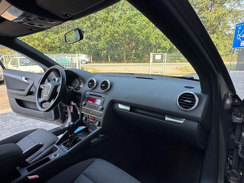 Audi A3 (2010) 1.2 TFSi, servisní kniha - fotka 17 z 33