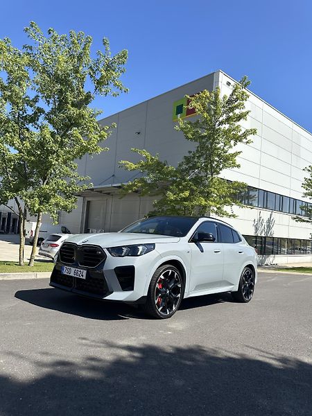 BMW X2 (2025) 5L Záruka, Servis zdarma - fotografie inzerátu