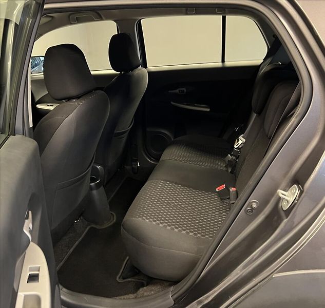 Toyota Urban Cruiser 1,3 - fotka 8 z 14